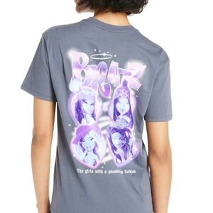 Bratz Graphic Tee in Gray and Purple